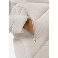 Jack Wolfskin Daunenmantel »MARIENPLATZ COAT W« 12 Jack Wolfskin Daunenmantel »MARIENPLATZ COAT W« -Jack Wolfskin 4487f9c1a5d32679be5f9ee0dd22aecc